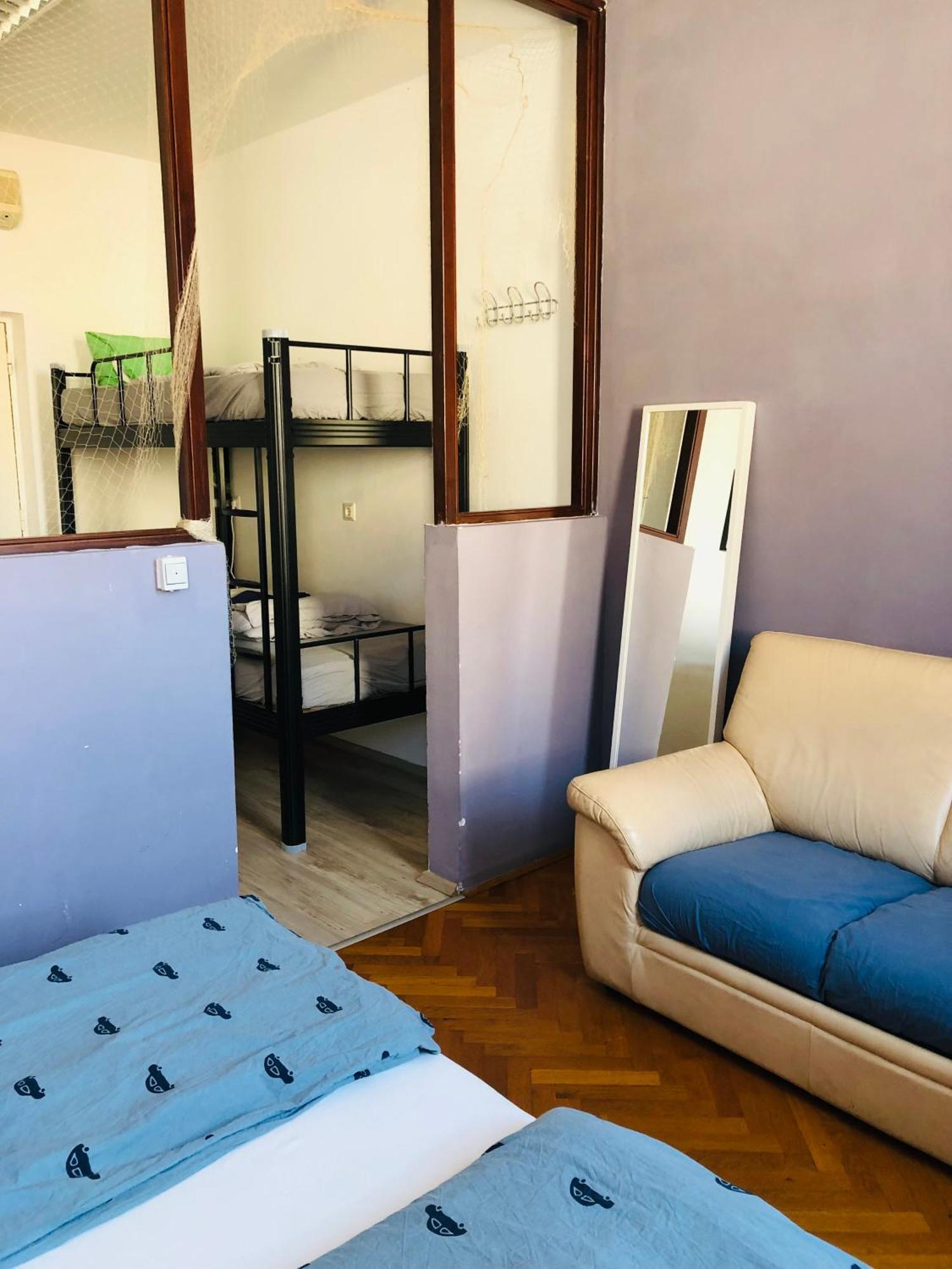Bishnu Hostel Zagreb Exterior photo
